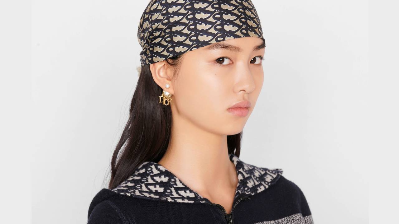 Mua Khuyên Tai Dior Tribales Earrings Đính Ngọc Trai  Dior  Mua tại Vua  Hàng Hiệu h061413